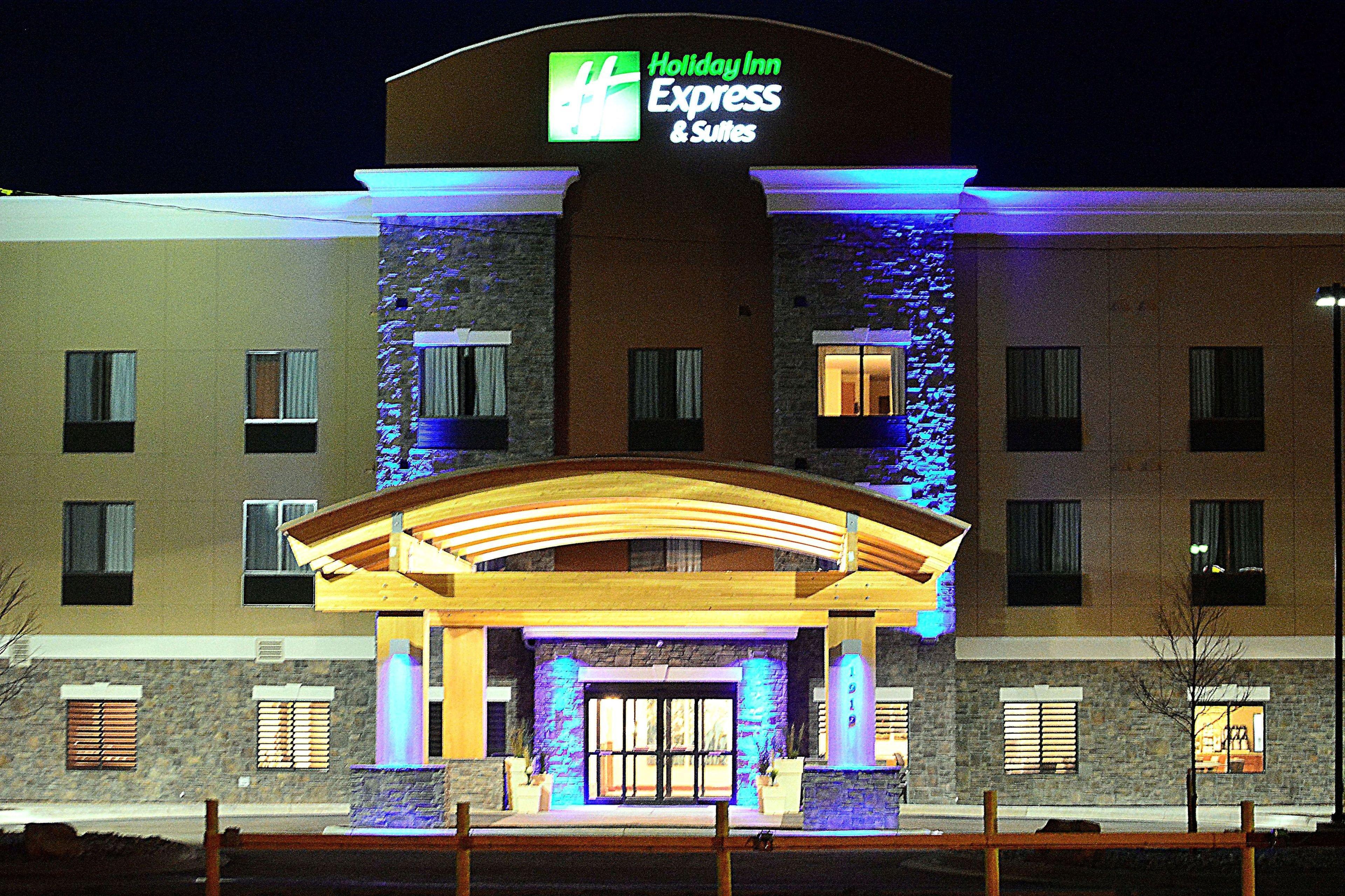 Holiday Inn Express & Suites Glendive By Ihg Dış mekan fotoğraf