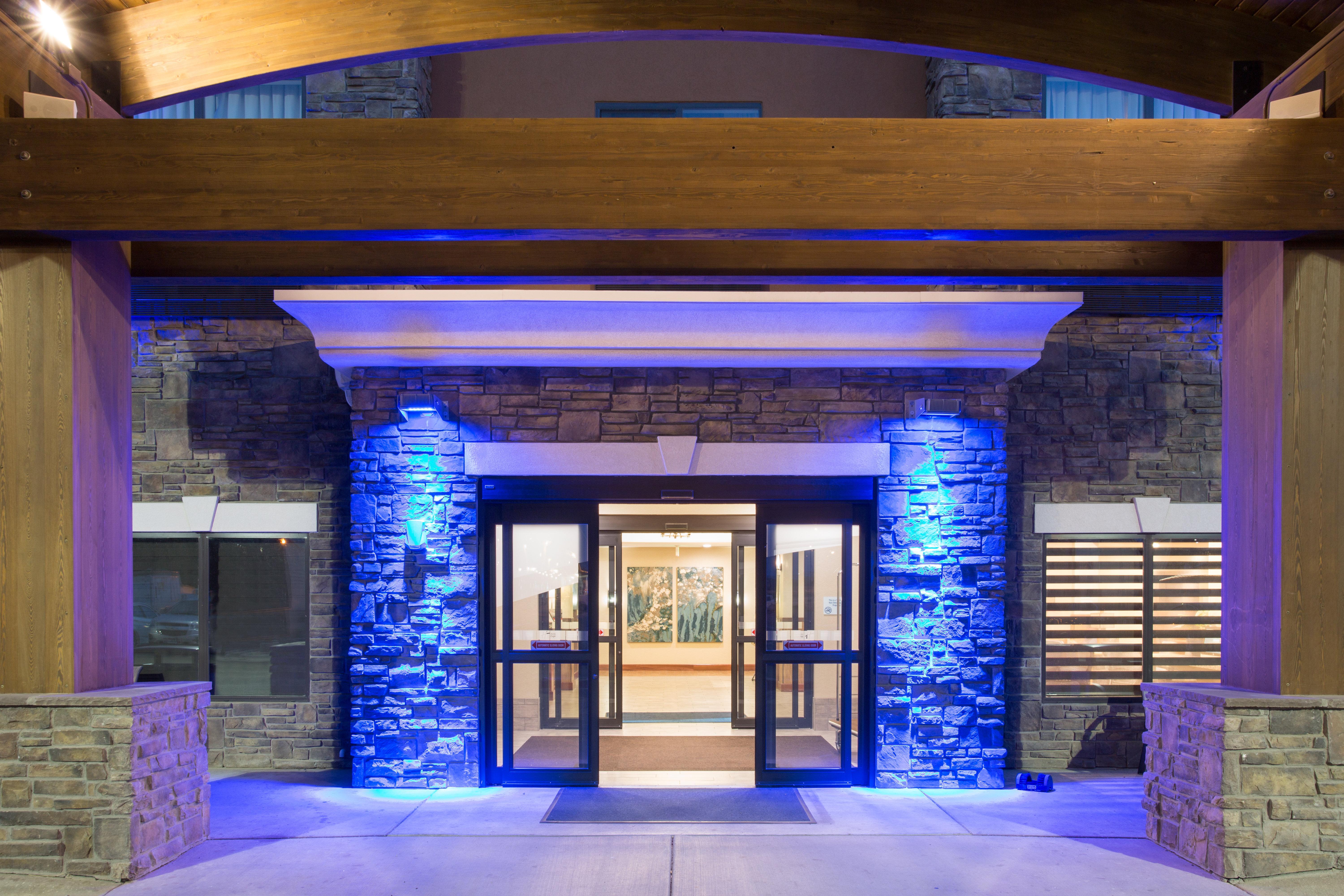 Holiday Inn Express & Suites Glendive By Ihg Dış mekan fotoğraf