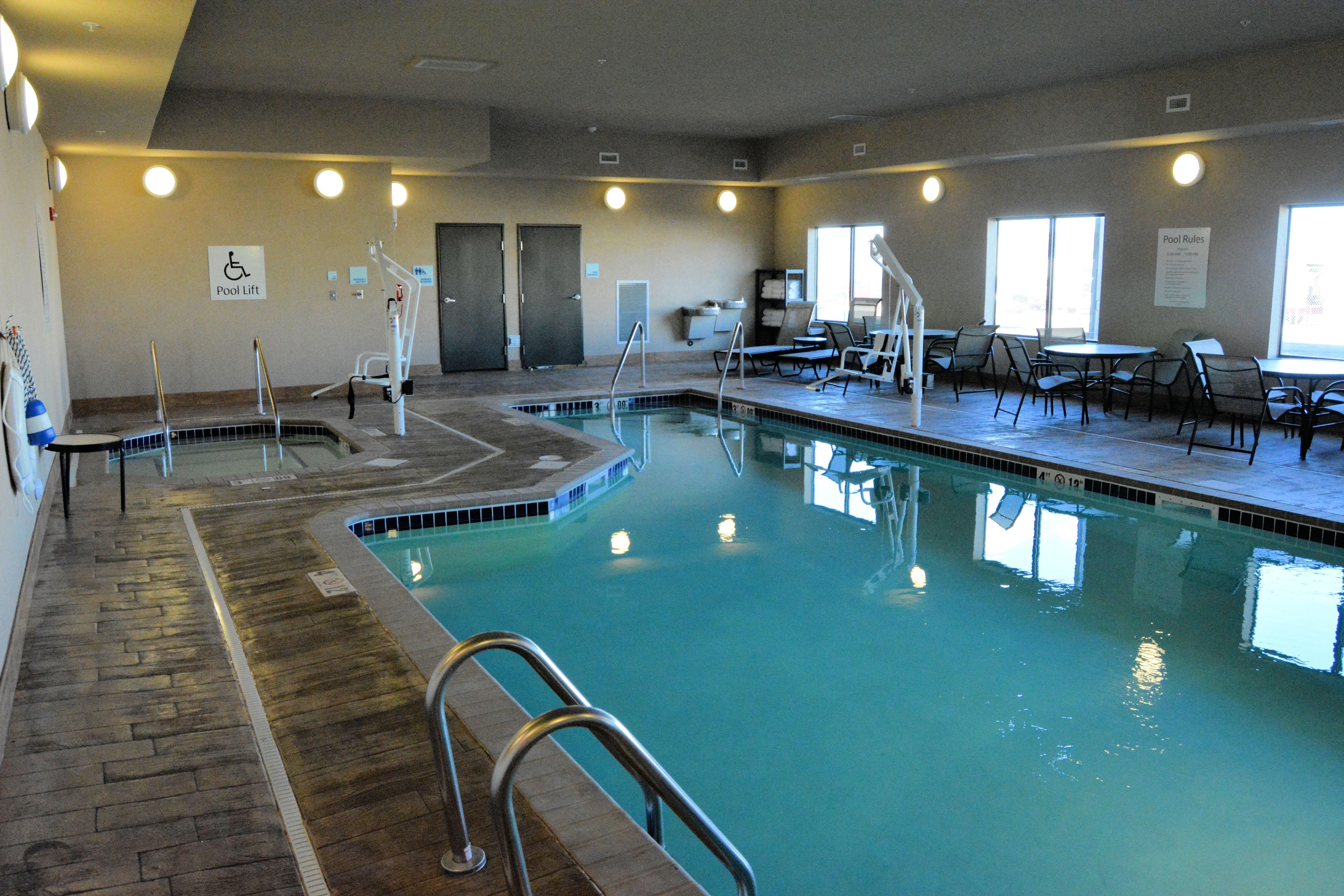 Holiday Inn Express & Suites Glendive By Ihg Dış mekan fotoğraf
